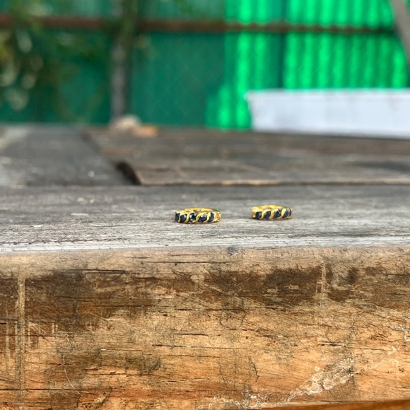 10k gold sapphire earrings natural blue hoop hoops huggies yellow minimalist 10k - Picture 12 of 16